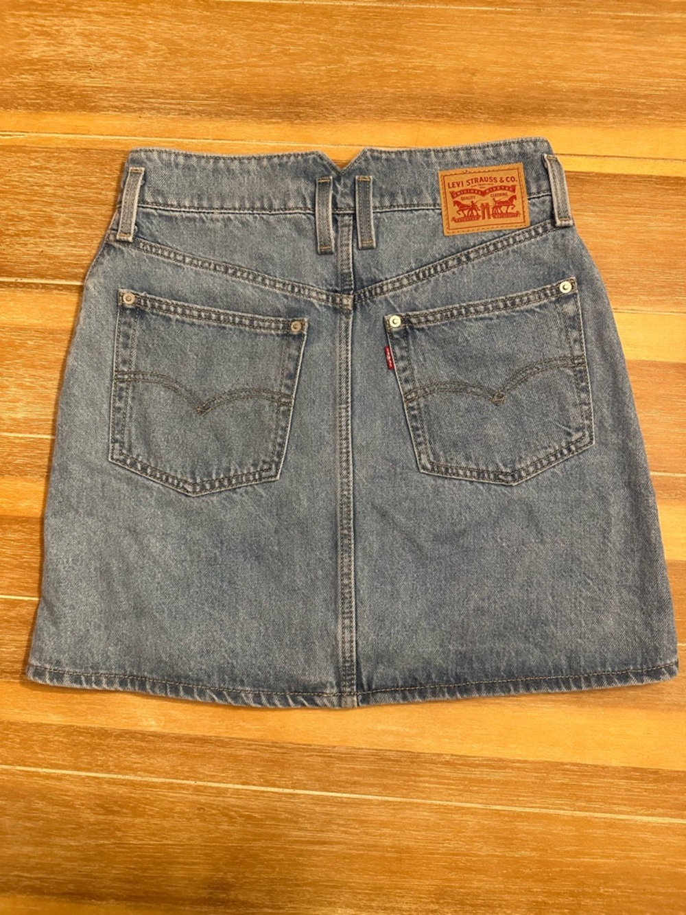 Levi's Button-Front Denim Mini Skirt - Faded Blue - Picture 2 of 3